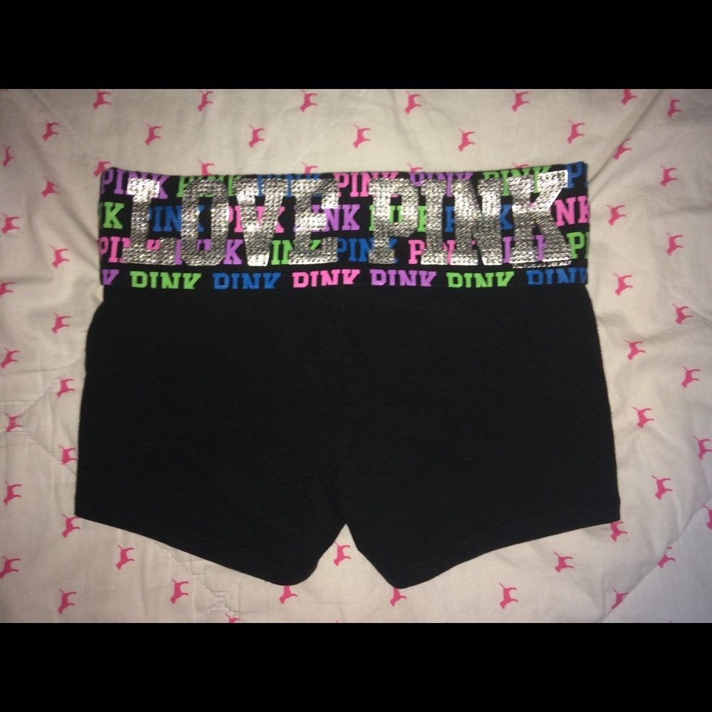 🎀VS PINK bling yoga shorts🎀